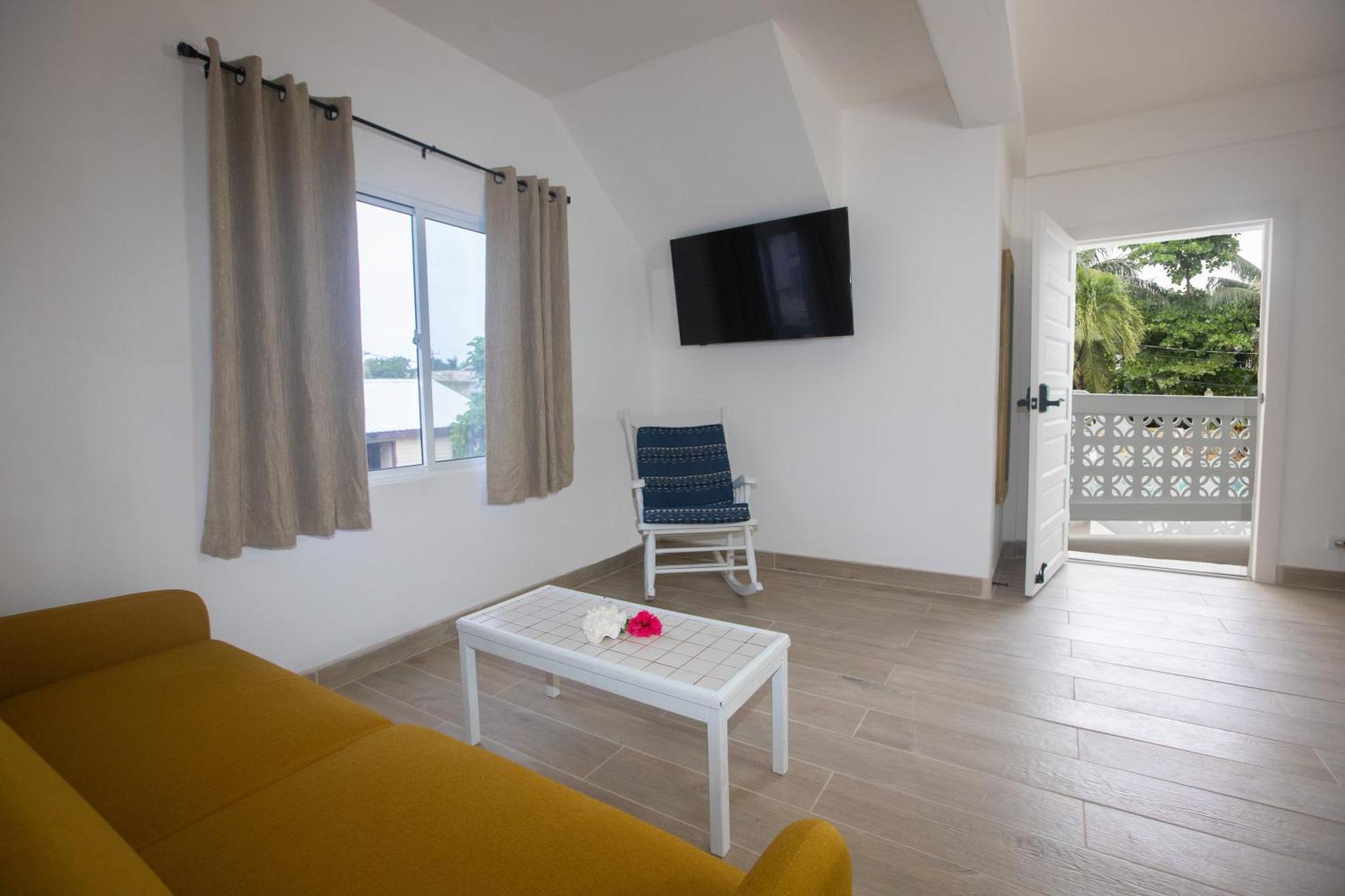 Treetops Hotel Cayo Caulker Exterior foto
