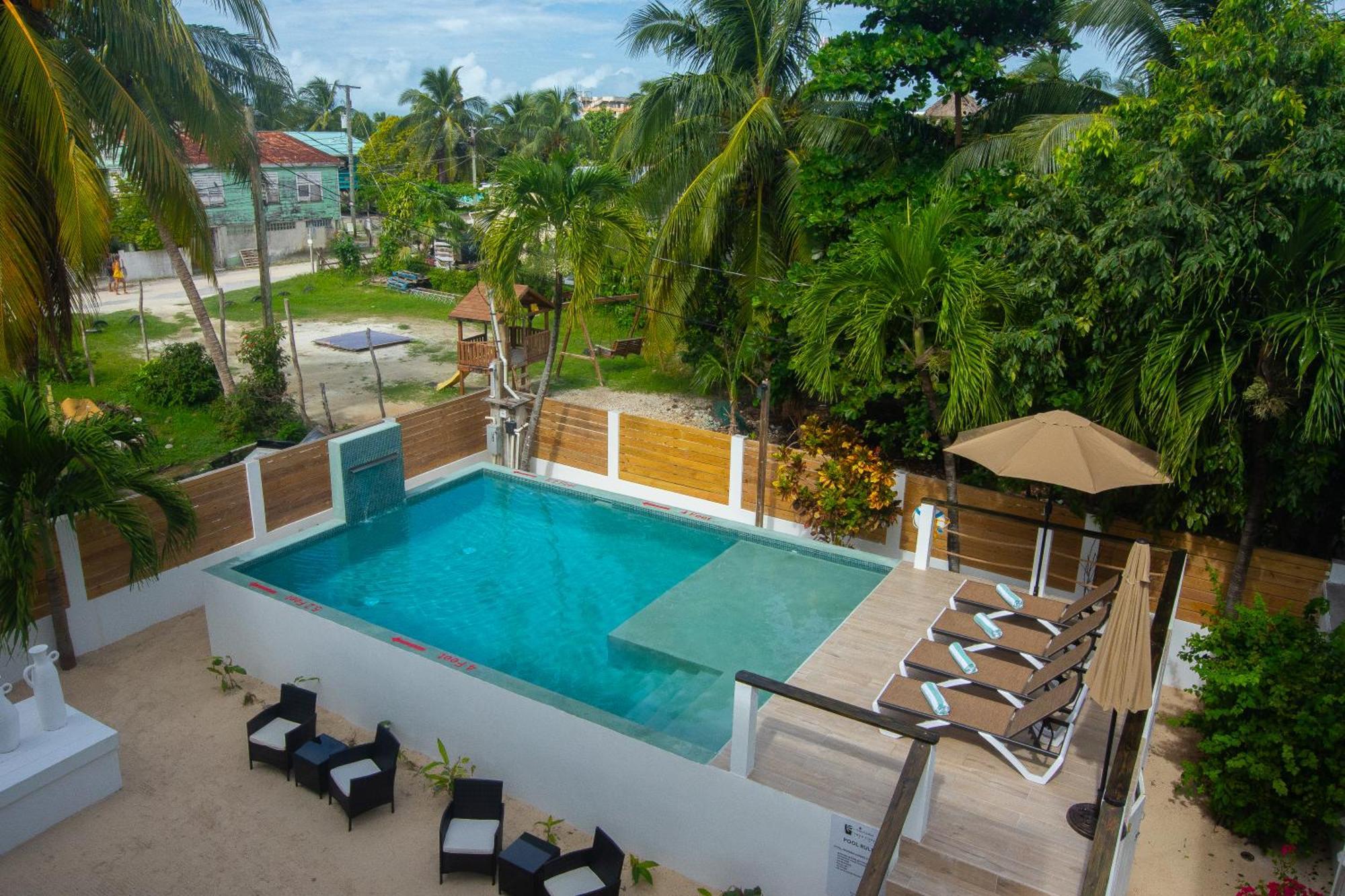 Treetops Hotel Cayo Caulker Exterior foto